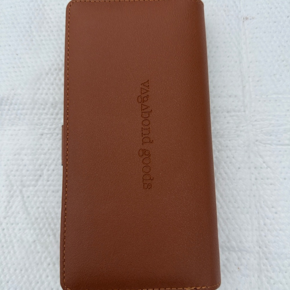 VAGABOND GOODS Vegan leather lightweight wallet. Cute cutouts. - Picture 2 of 4